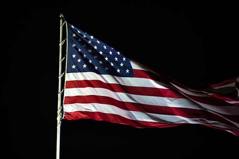 ways to get your flag to fly legally at night