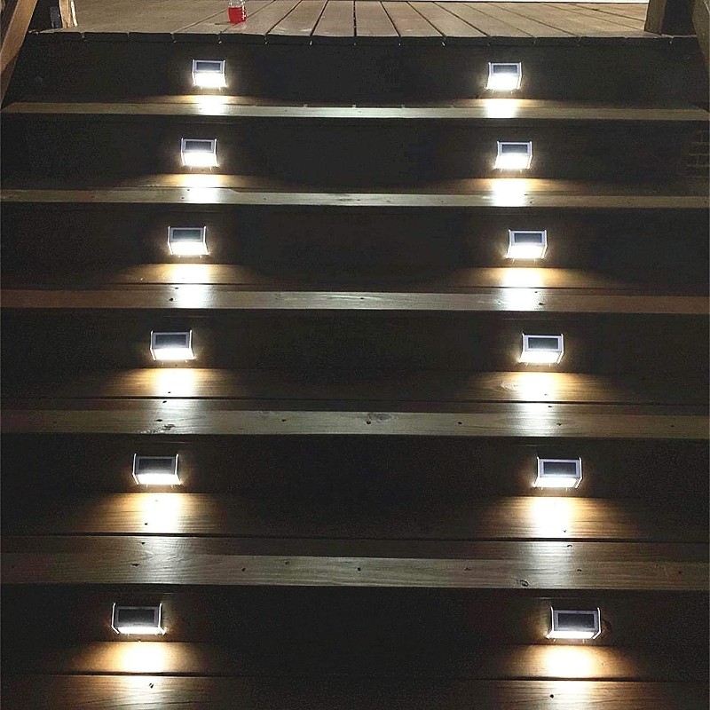 Solar step riser lighting