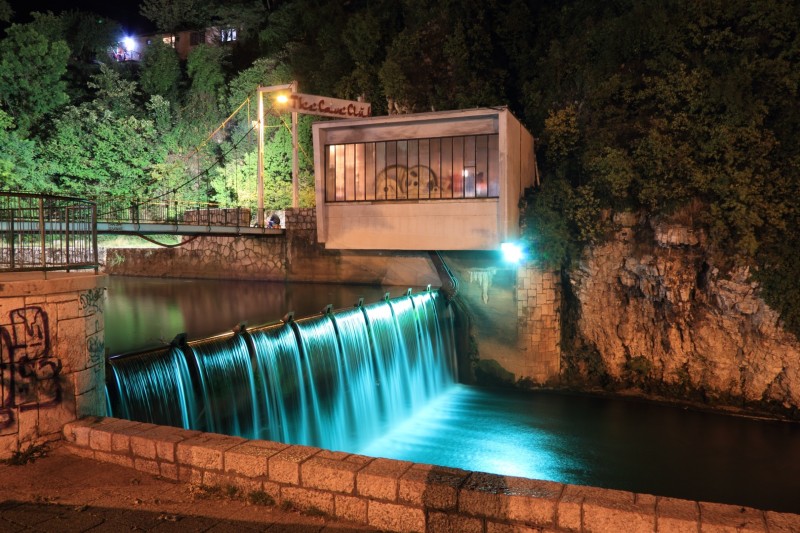 Spotlighting a waterfall